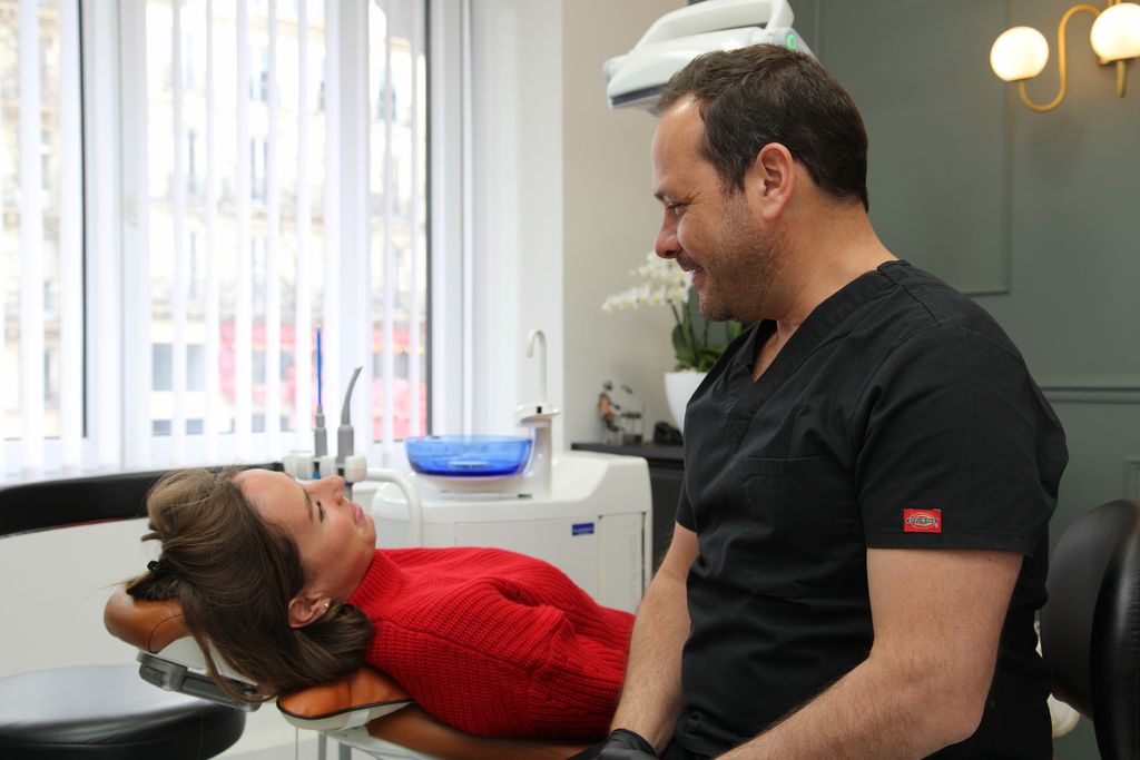 Consultation de parodontologie à Paris